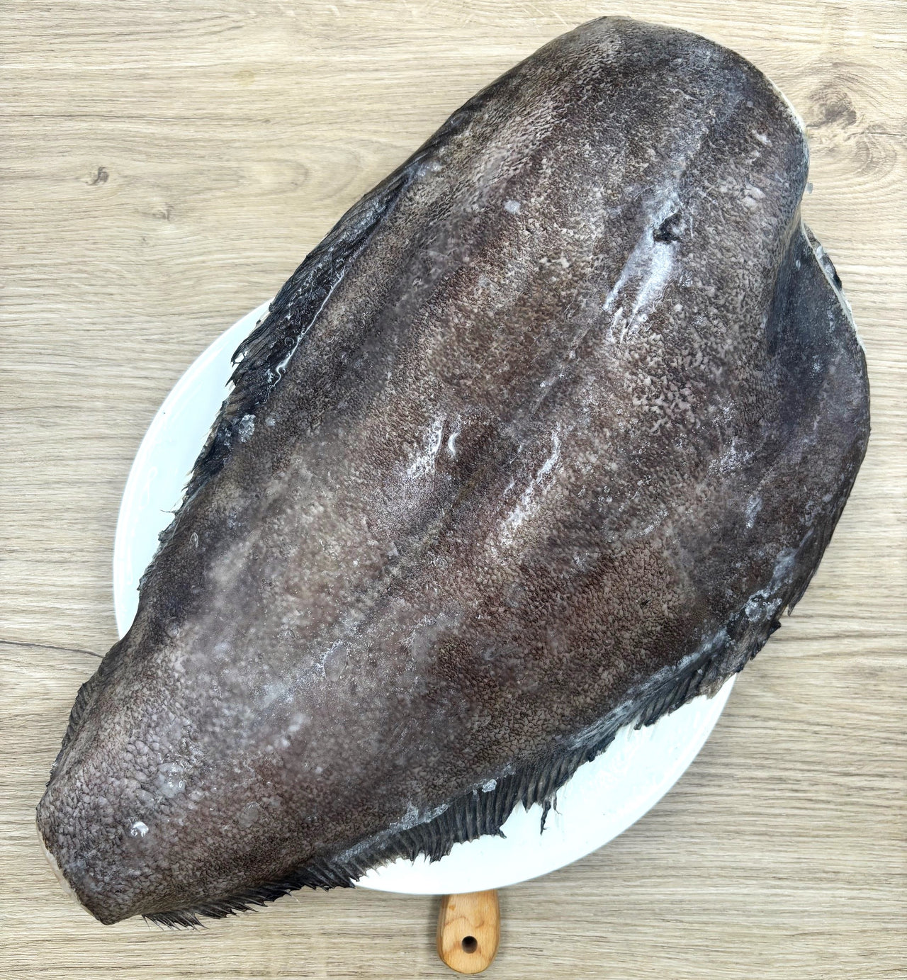 格陵蘭野生比目魚 去頭及內臟 (原條代切) 約2.5K