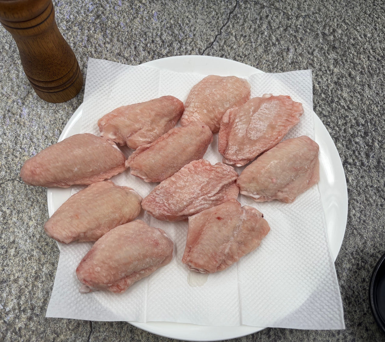 烏克蘭無激素雞中翼 (約2.5kg) (急凍 -18°C)